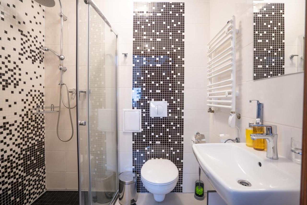 Apartamenty Trzy Sosny Okrzei 1C シクラルスカ・ポレンバ エクステリア 写真
