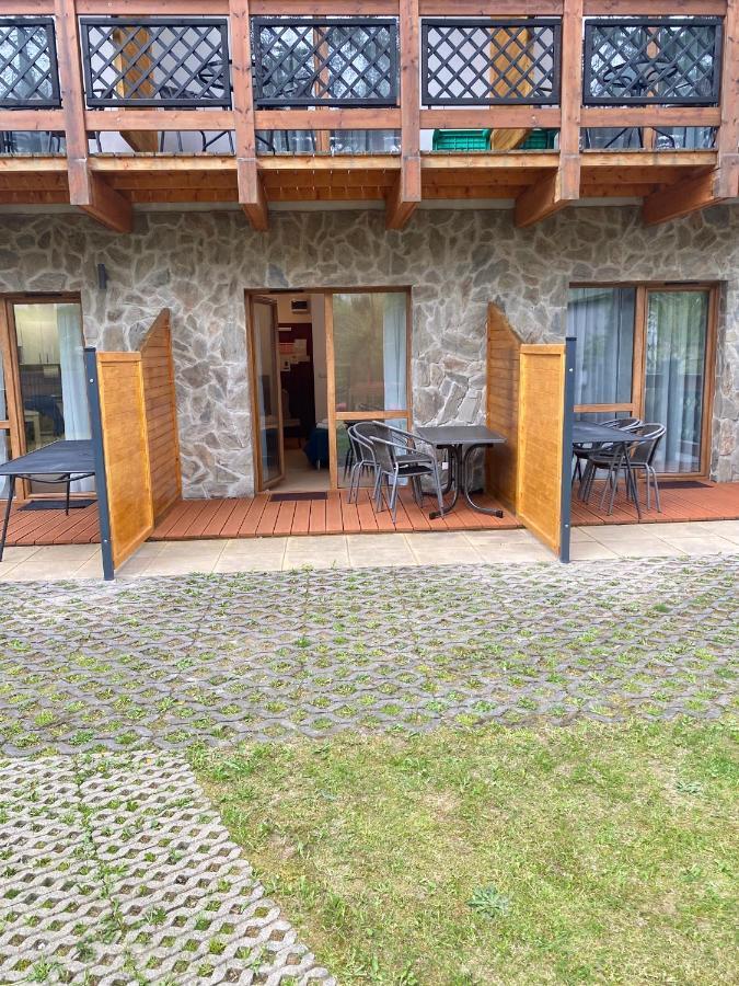 Apartamenty Trzy Sosny Okrzei 1C シクラルスカ・ポレンバ エクステリア 写真