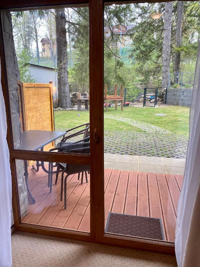 Apartamenty Trzy Sosny Okrzei 1C シクラルスカ・ポレンバ エクステリア 写真