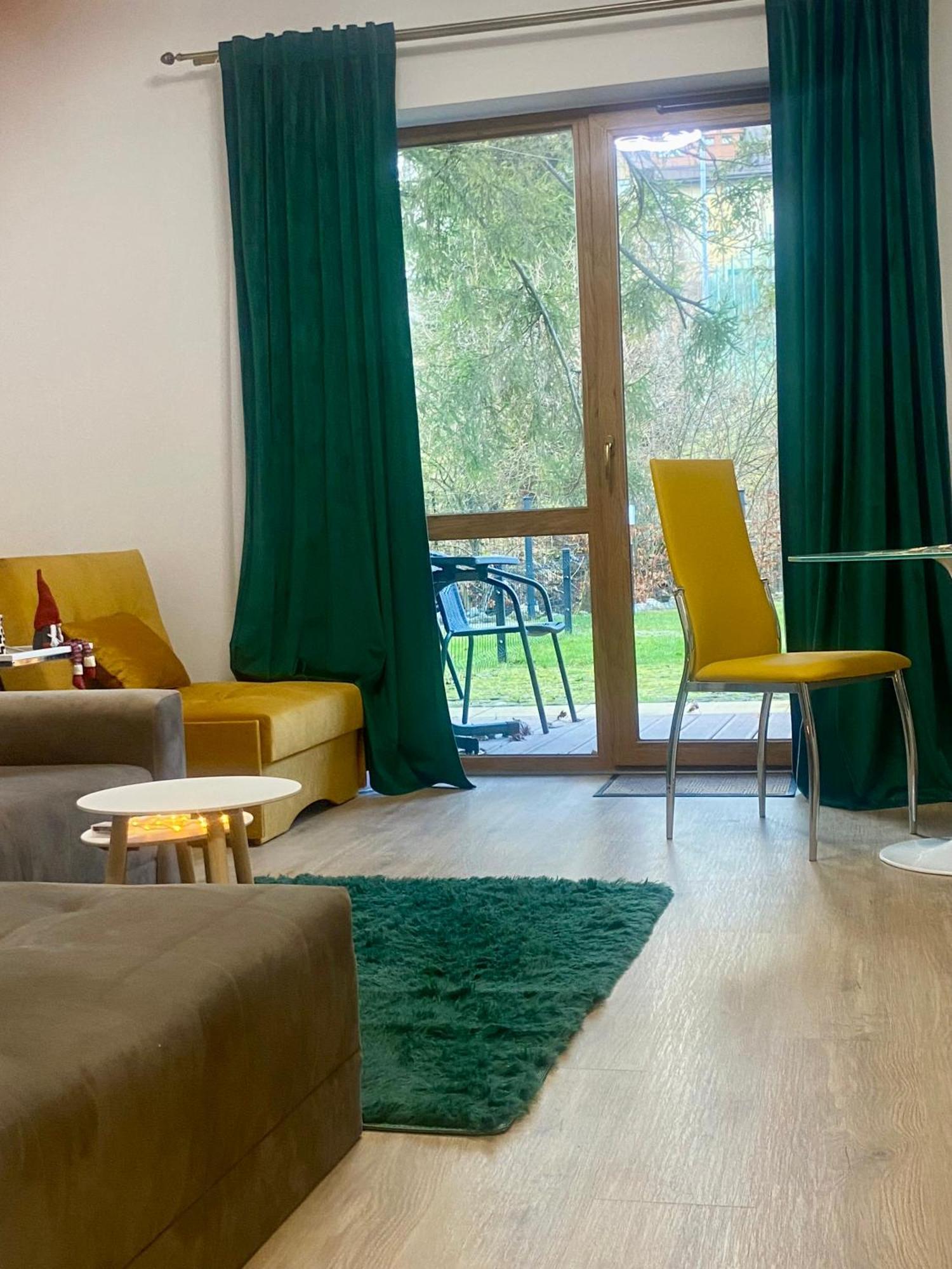 Apartamenty Trzy Sosny Okrzei 1C シクラルスカ・ポレンバ エクステリア 写真