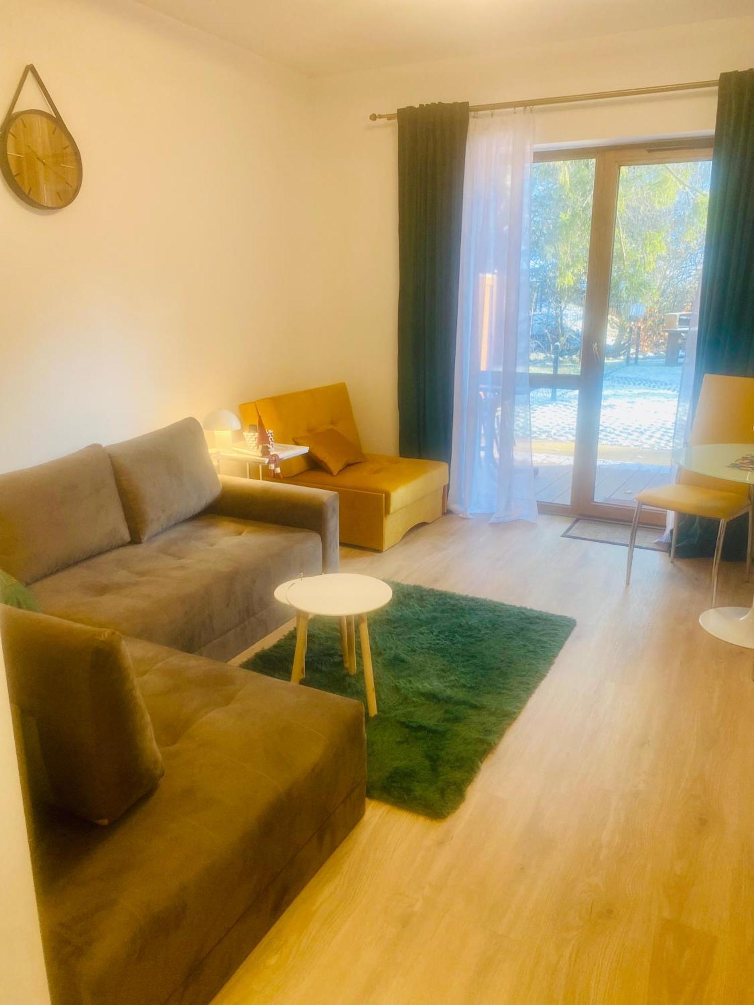 Apartamenty Trzy Sosny Okrzei 1C シクラルスカ・ポレンバ エクステリア 写真